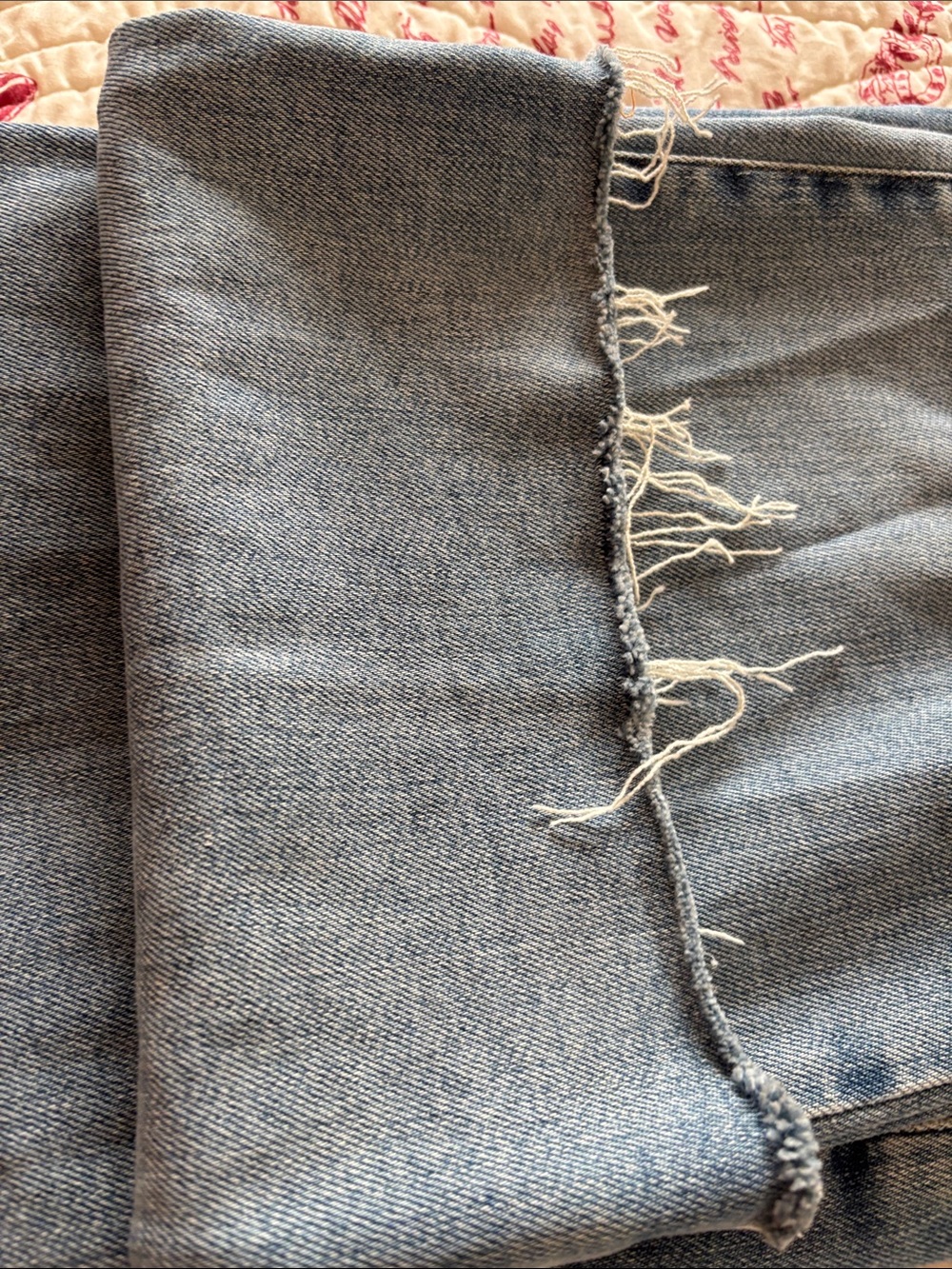 Good American Medium Wash Distressed Crop Mini Boot Jeans SIZE 18 - Picture 10 of 12